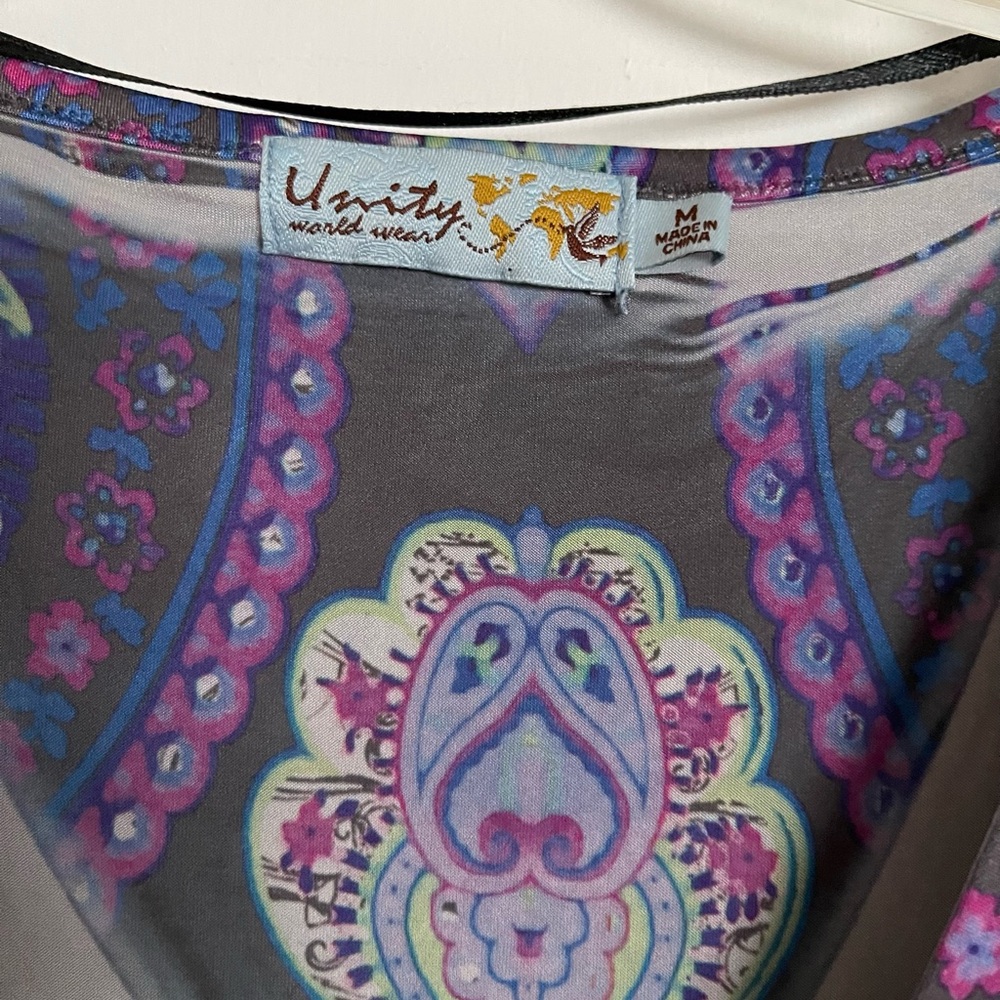 Unity World Wide Beautiful Pattern And Bling Shir… - image 4